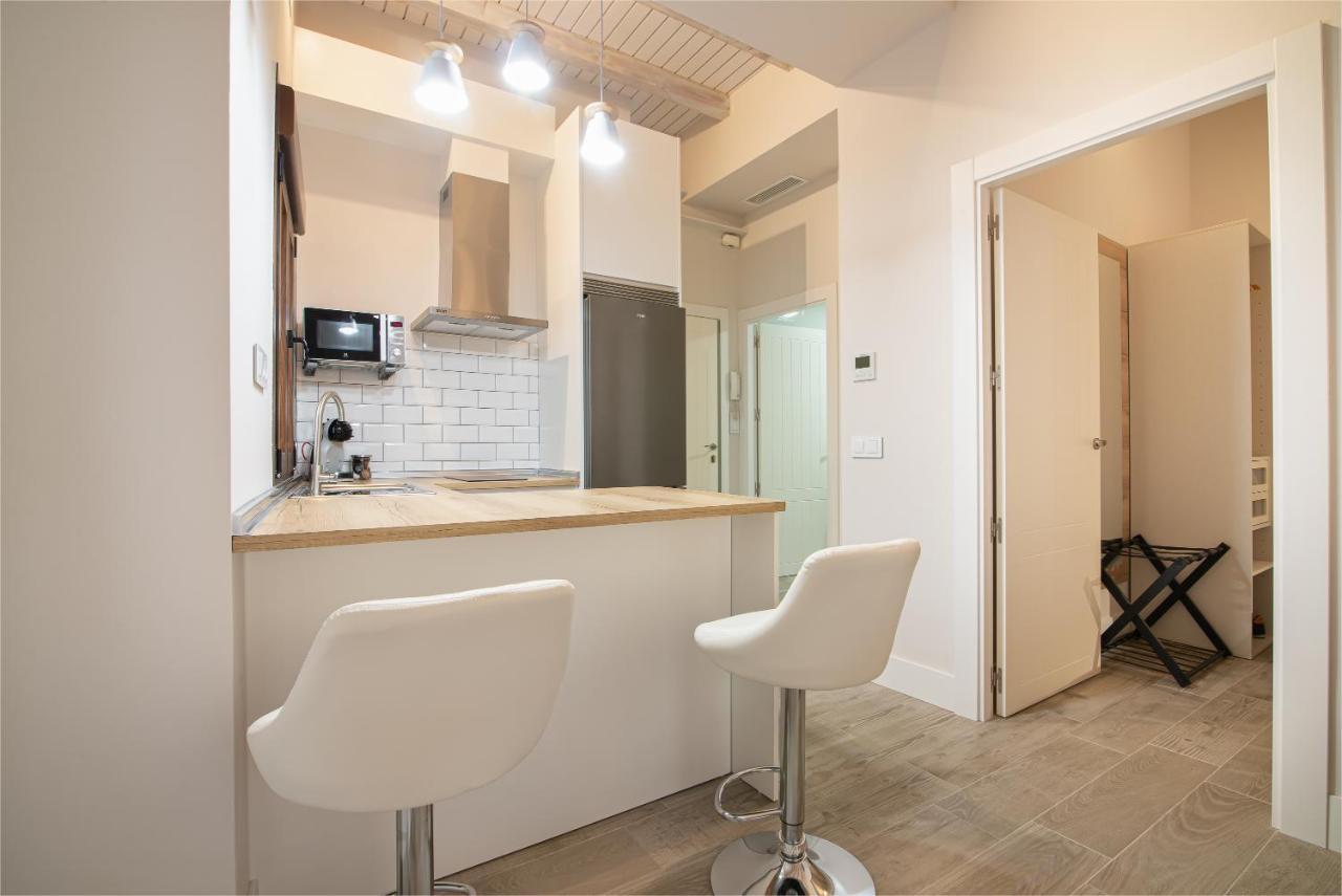 Aires De Toledo Apartment ภายนอก รูปภาพ