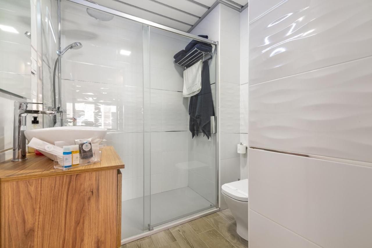 Aires De Toledo Apartment ภายนอก รูปภาพ